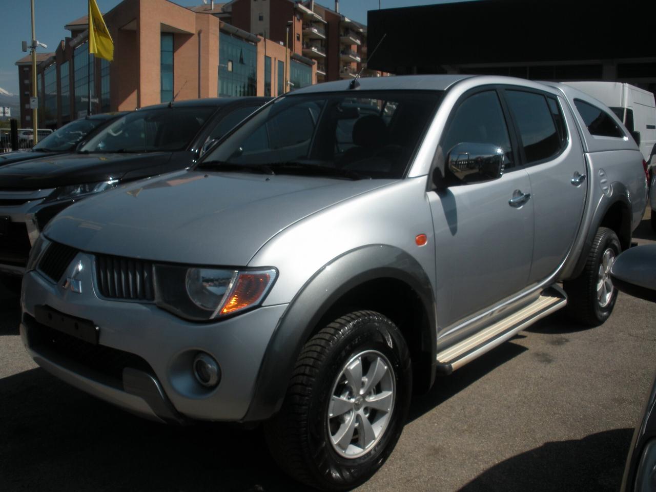 Mitsubishi L200 2.5 DI-D/136CV Double Cab Intense ''SEA''