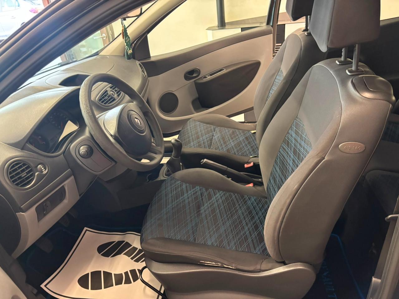 Renault Clio 1.2 16V 3 porte Confort