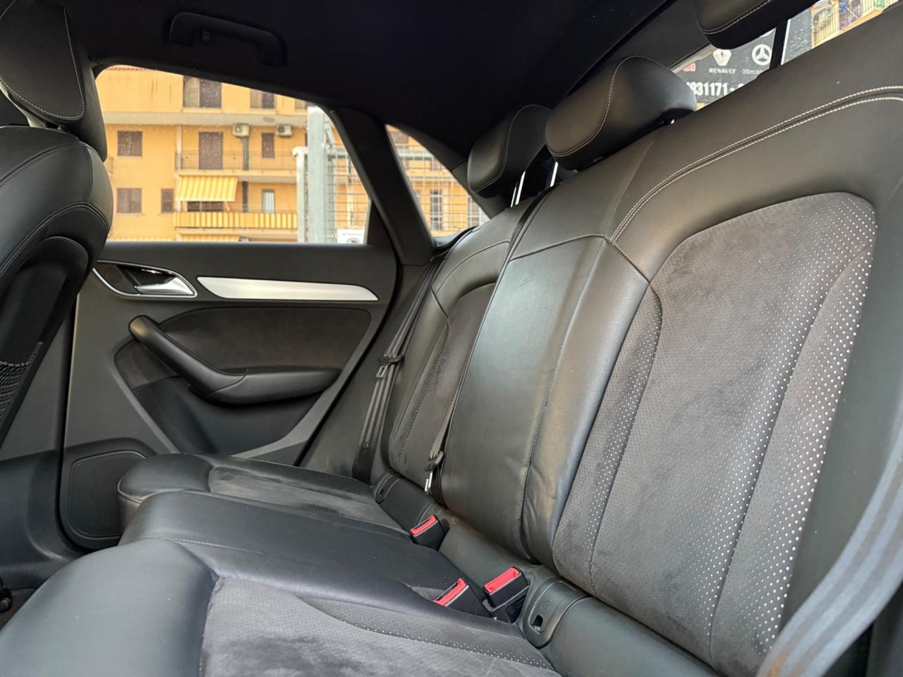 Audi Q3 2.0 TDI 150 CV S tronic S-lline