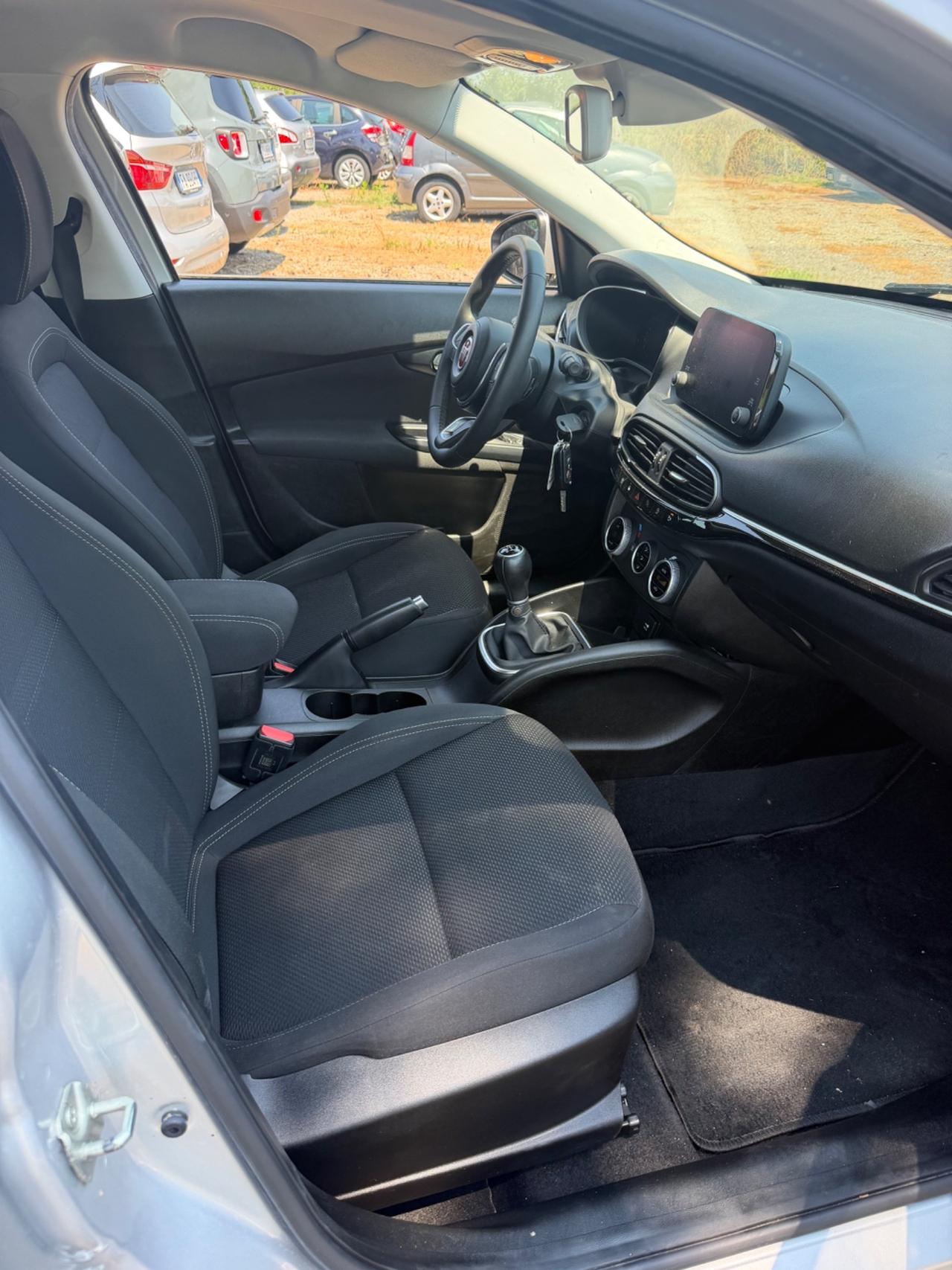 Fiat Tipo 1.0 AUTOCARRO 5 posti SW Life