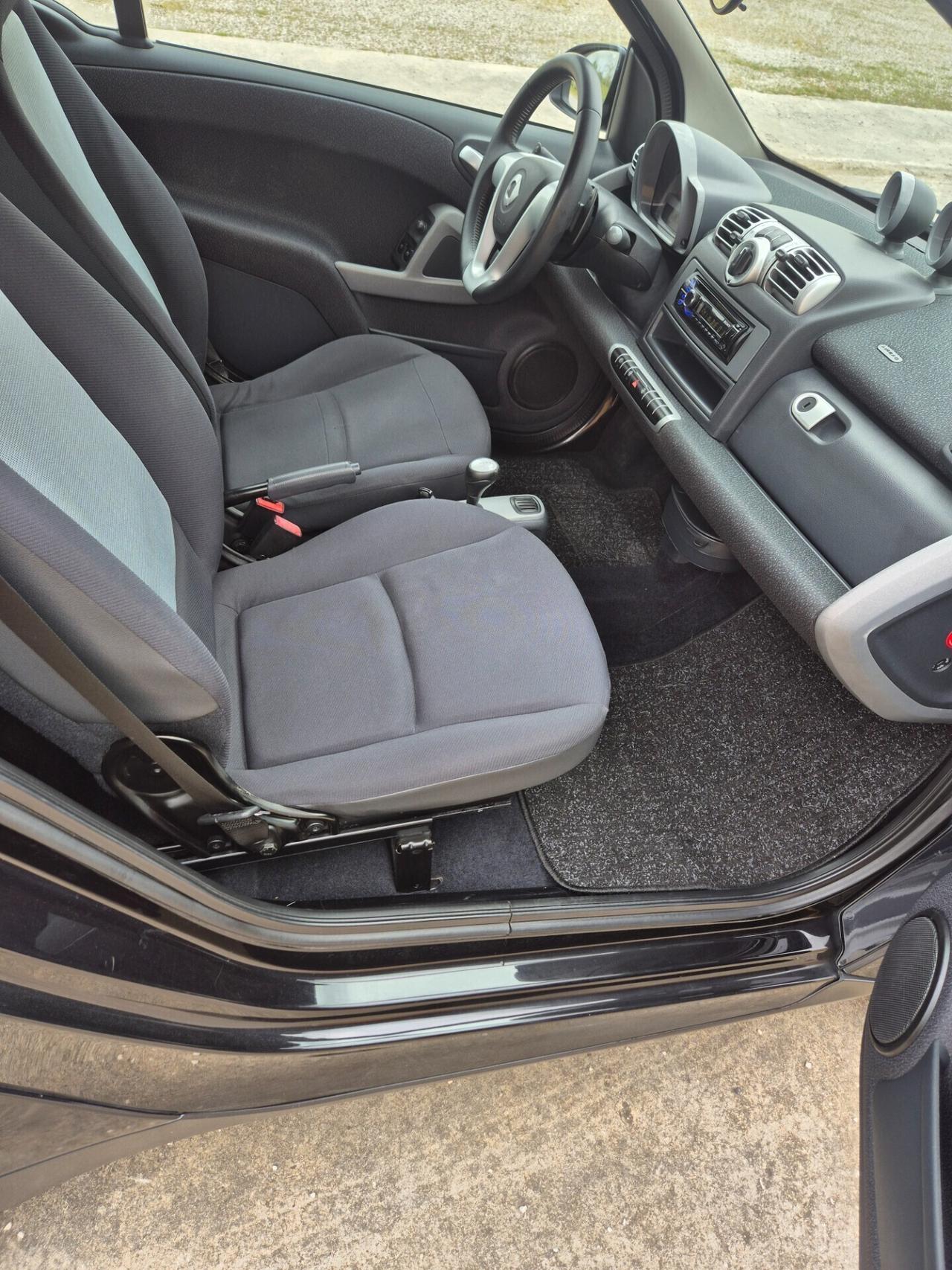 Smart ForTwo 1000 52 kW coup pure