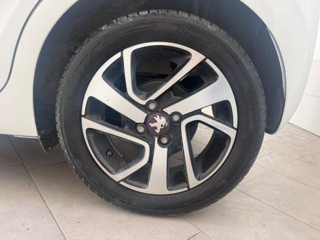 PEUGEOT 108 CABRIO 82 5 porte Active TOP!