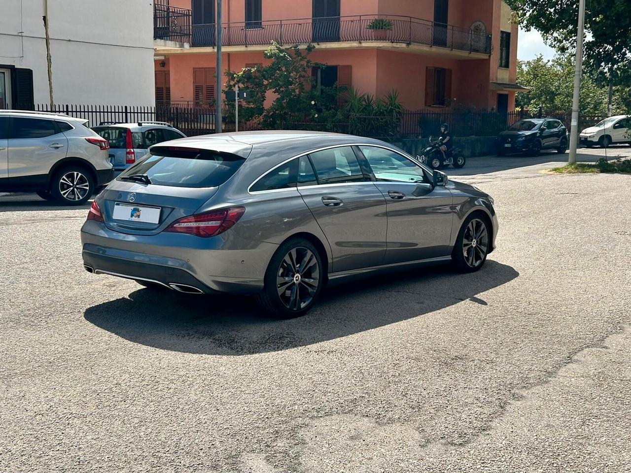 MERCEDES-BENZ CLA 200 d S.W. 4Matic Automatic Sport - 07/2019 - 75000 Km - 19500 €