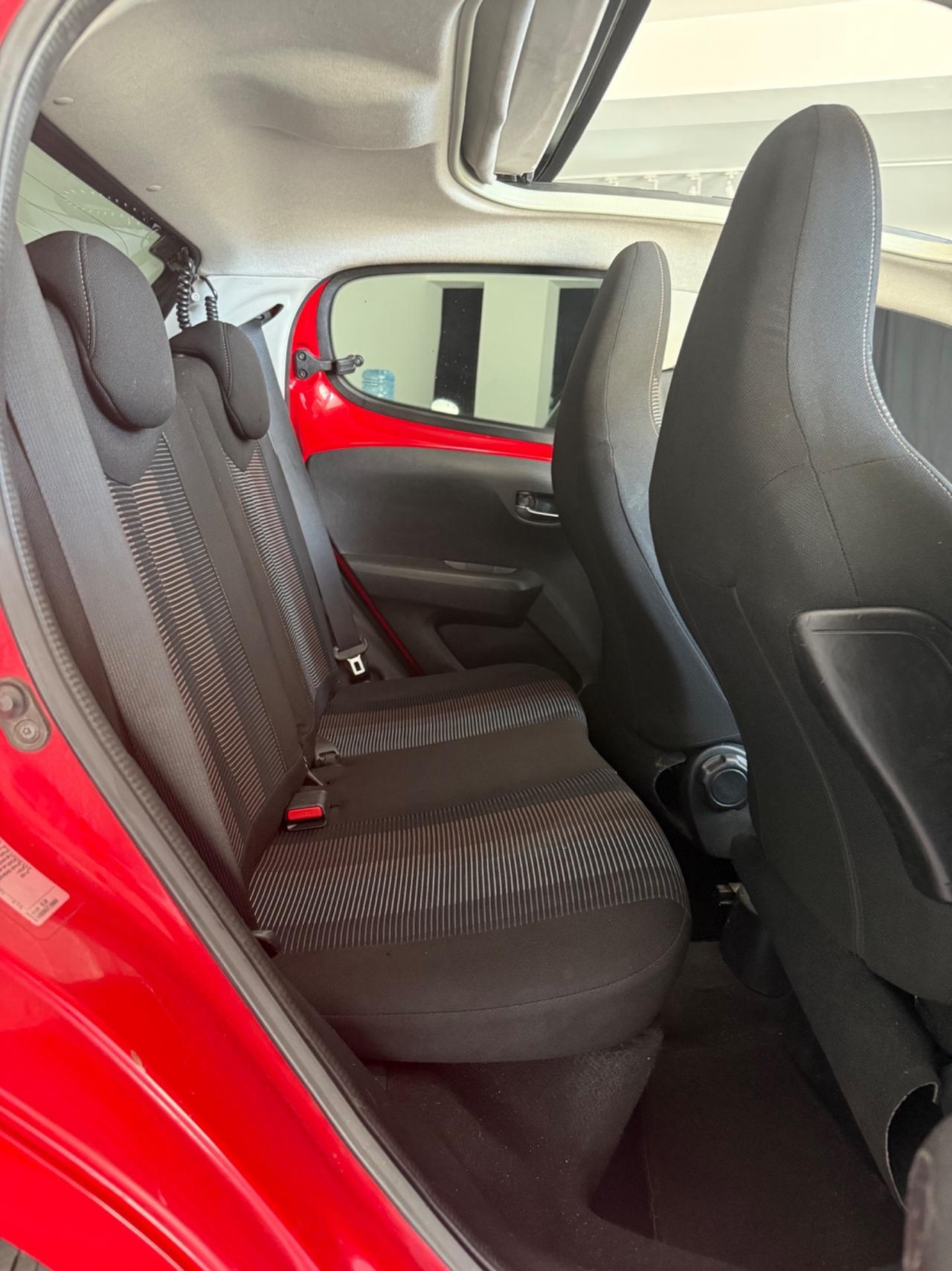 Peugeot 108 PureTech 82 5 porte Allure TOP!