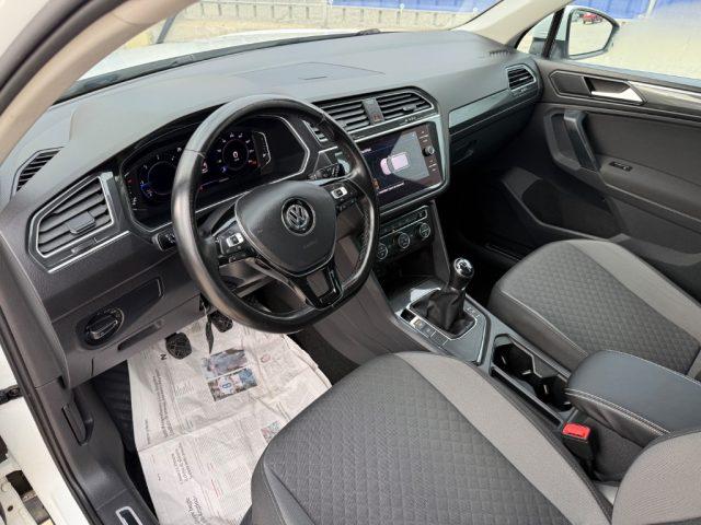 VOLKSWAGEN Tiguan R-LINE DA VETRINA NORD ITALIA