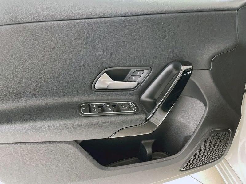 Mercedes-Benz Classe A A 180 d Automatic Sport