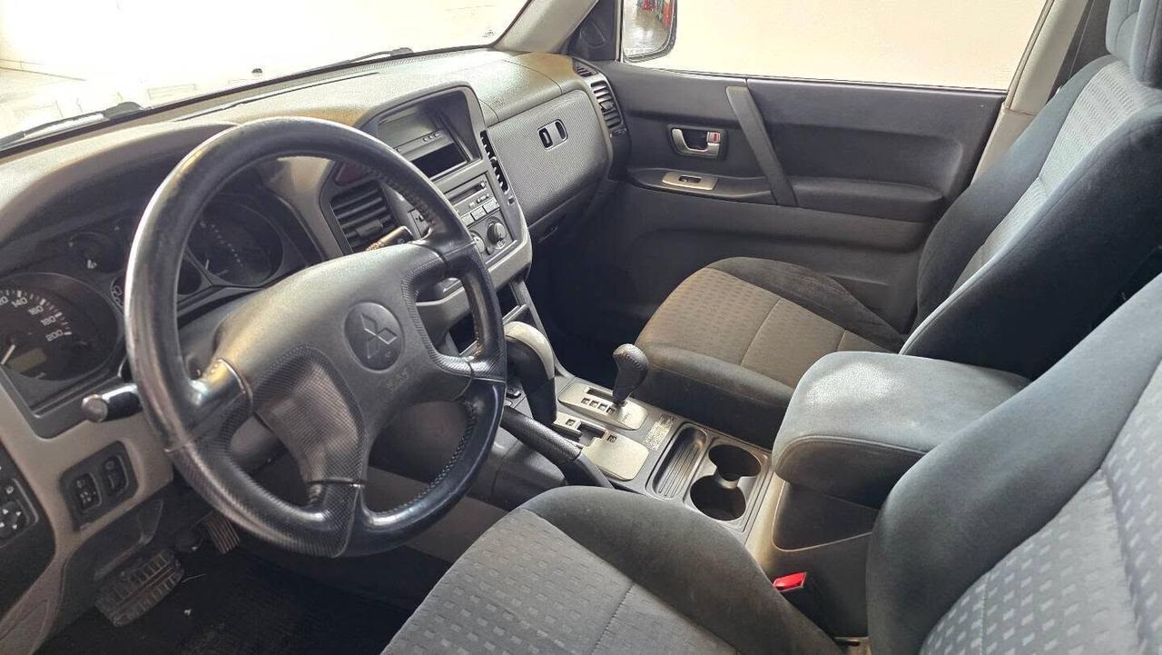 Mitsubishi Pajero 3.2 16V DI-D 5p. GLS2
