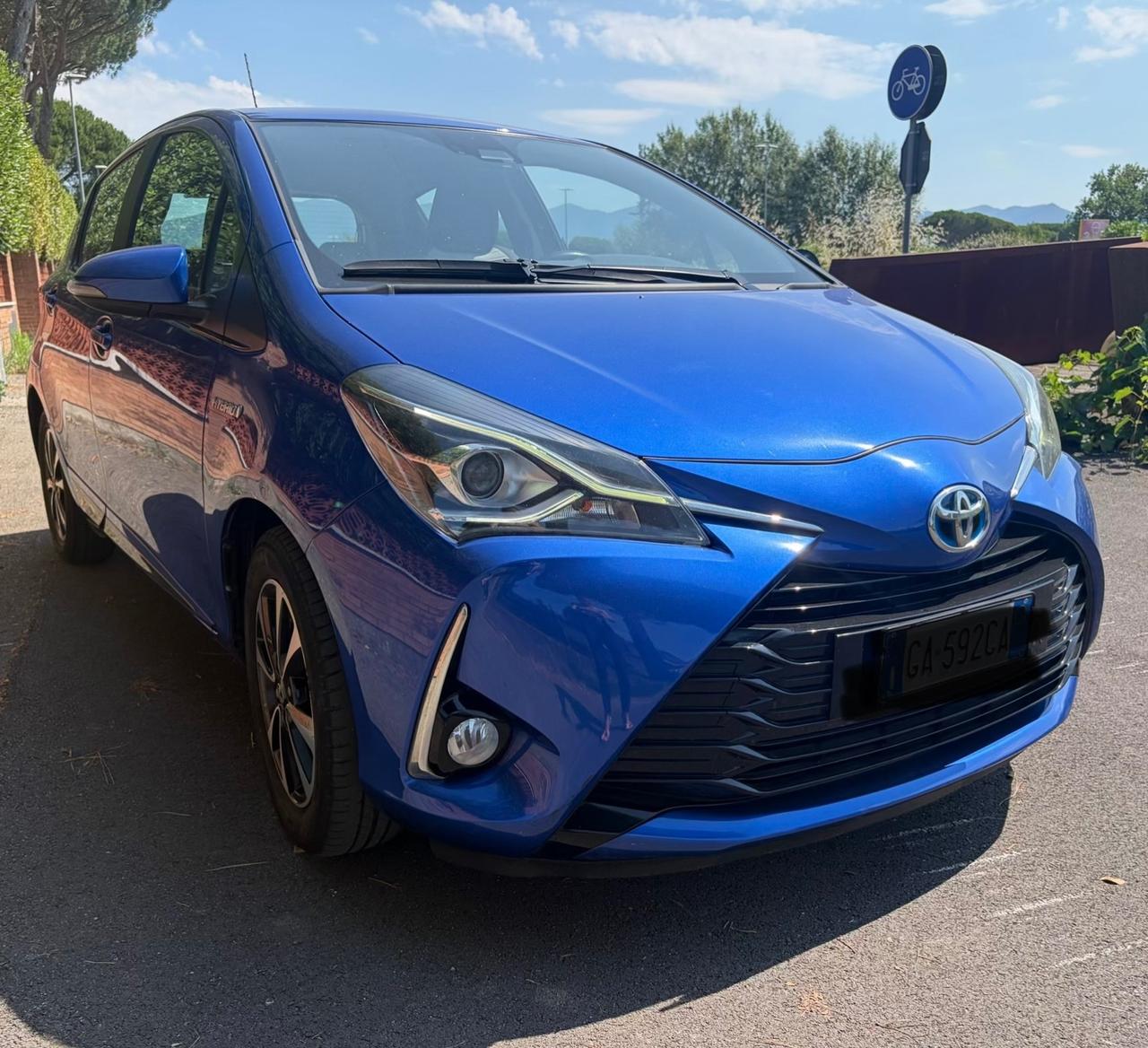 Toyota Yaris 1.5 Hybrid 5 porte Active 101 cav automatica