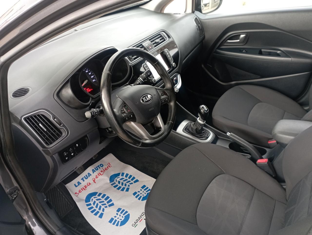 Kia Rio 1.4 CRDi 5p. NAVI/RETRO
