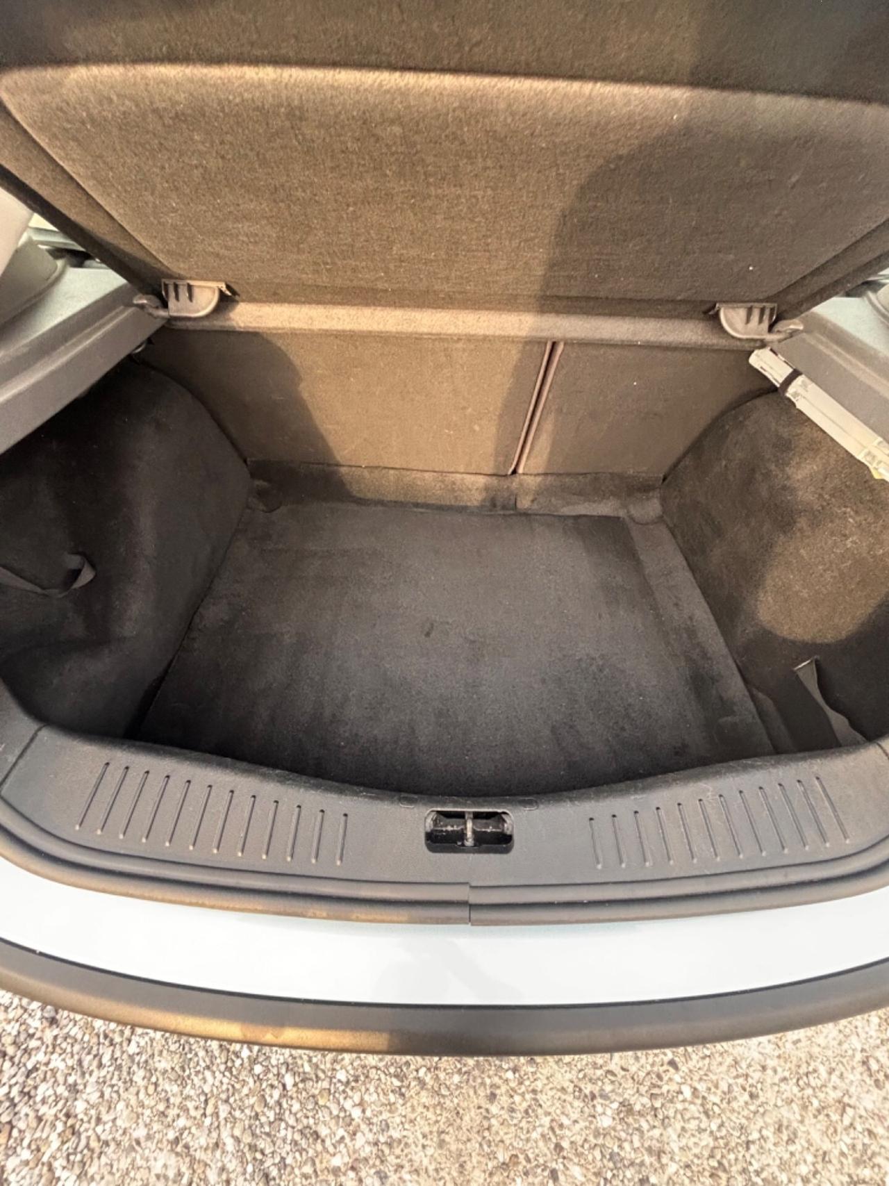 Ford Focus C-Max Focu+ 1.6 TDCi (110CV) 5p. DPF