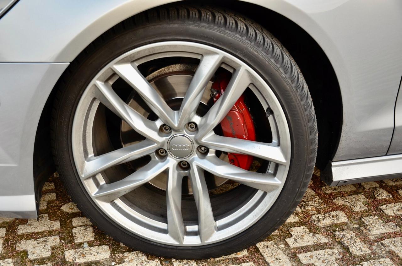 AUDI A6 3.0 TDI V6 S-LINE INT+EXT QUATTRO 218cv S-TRONIC, ECCELLENTI CONDIZIONI, BOLLO 7/26, HI-FI BOSE, SOSPENSIONI PNEUMATICHE, FULL LED, RETROCAMERA, WINTER PACK, PELLE VALCONA, 20", PERMUTE