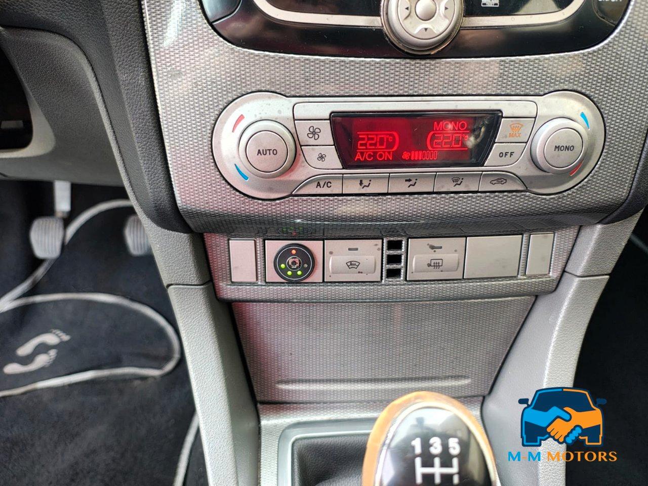 Ford Focus Style Wagon 2.0 Titanium Gpl 145cv