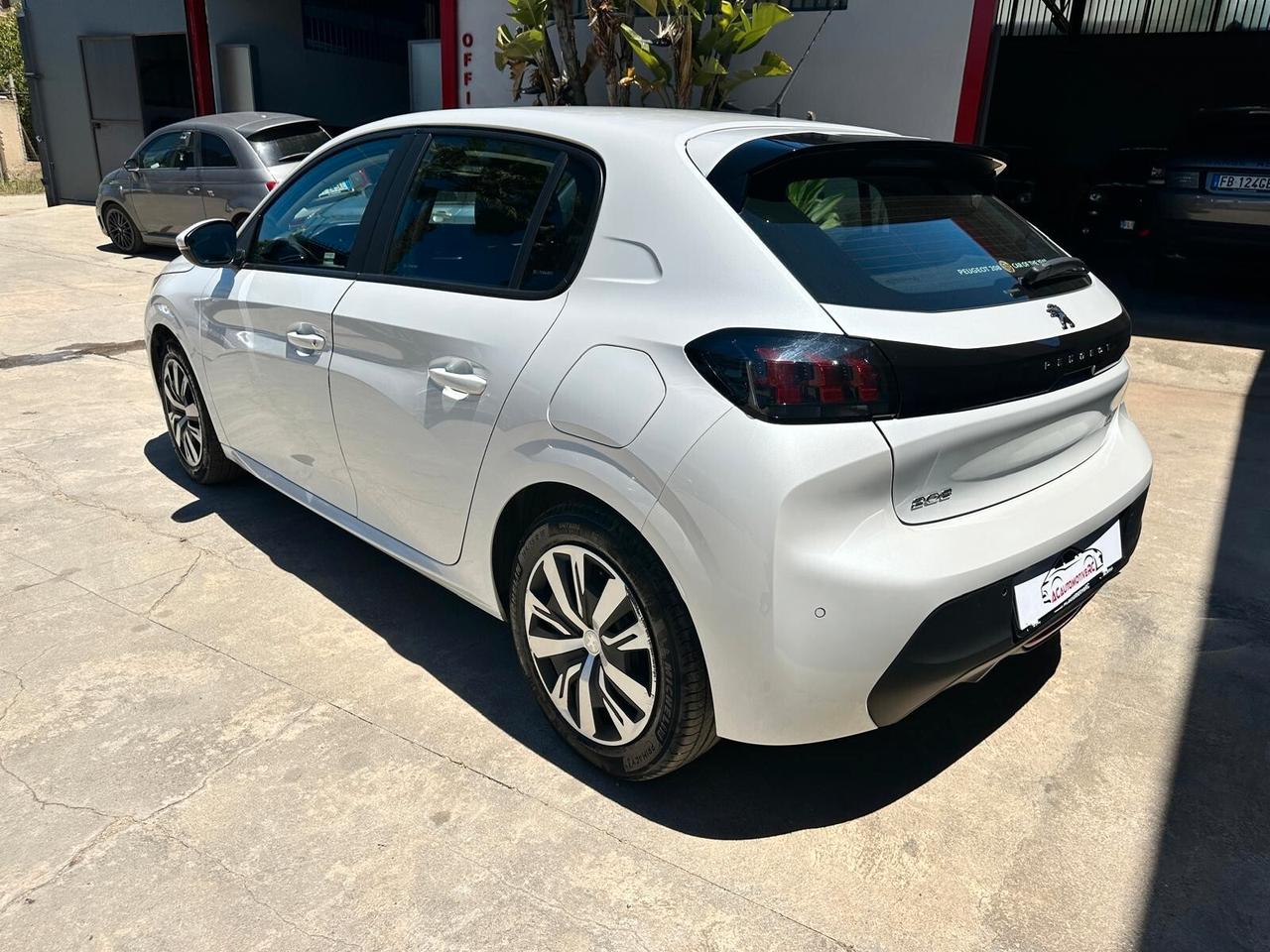 Peugeot 208 PureTech 75 Stop&Start 5 porte Active