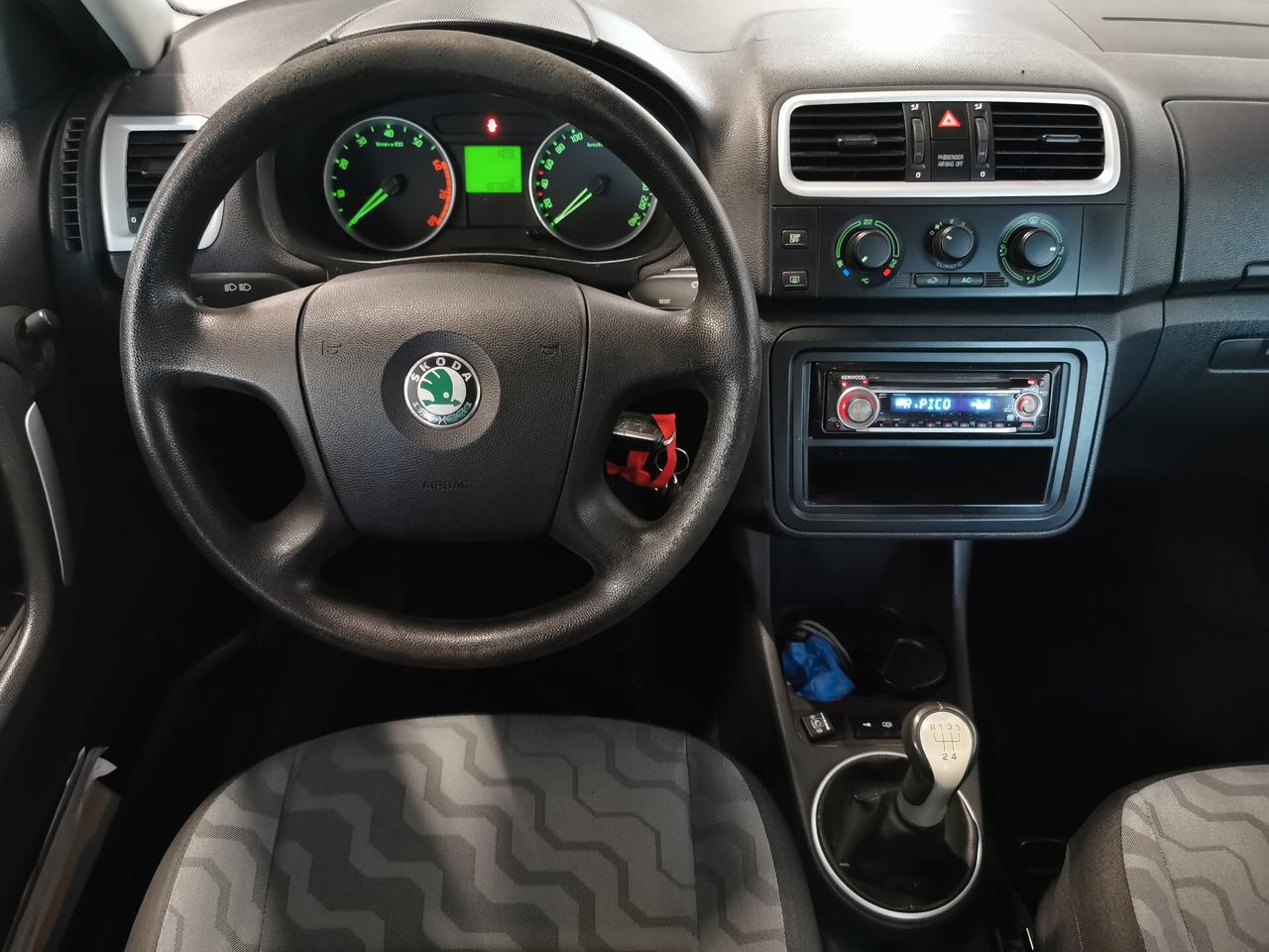 Skoda Fabia 1.4 5p. Comfort GPL Unicoproprietario Neopatentati