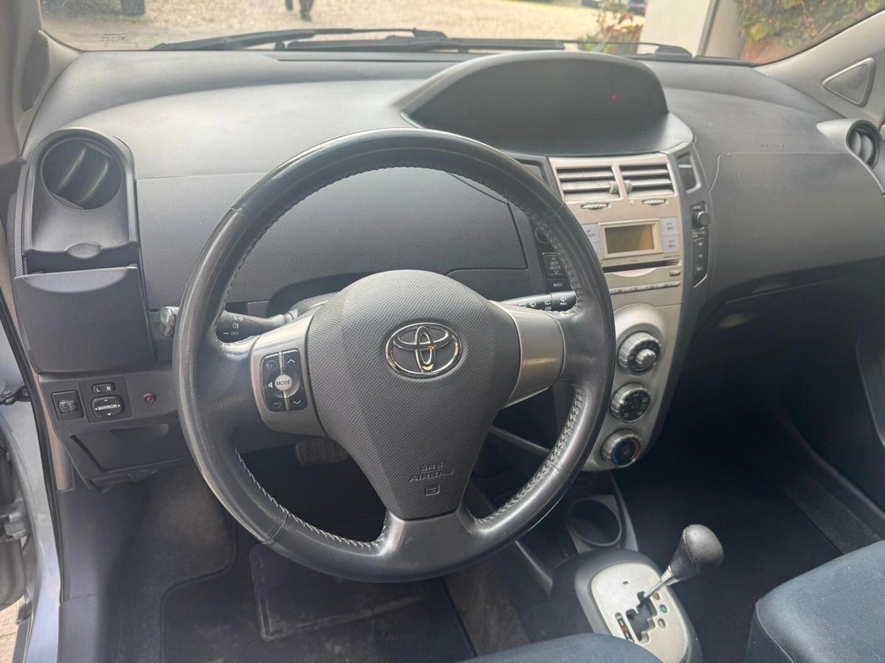 TOYOTA Yaris 1.4 D-4D 3 porte M-MT Sol