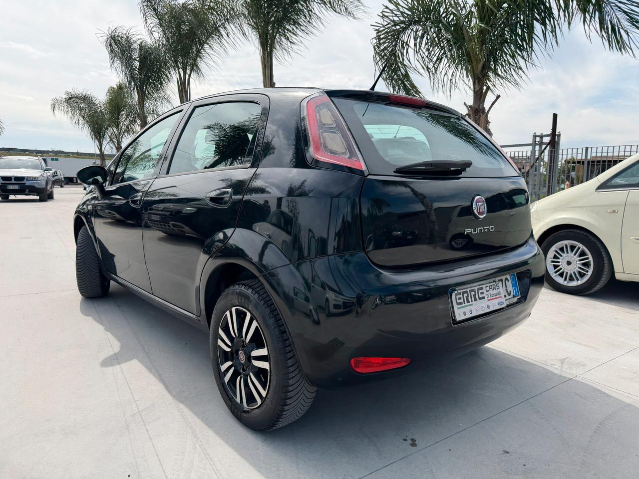 FIAT PUNTO ANNO 2014 1.4 NATURAL/POWER 77 CV