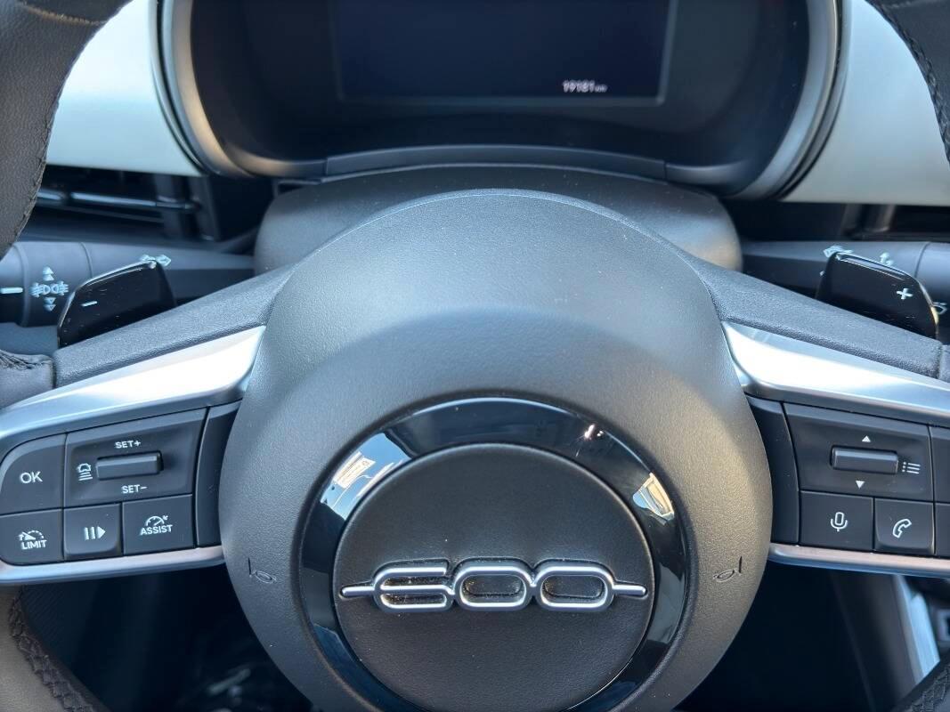 Fiat 600 1.2 hybrid La Prima 110cv auto Con NAVIGATORE