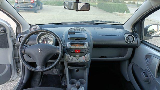 PEUGEOT 107 1.0 68CV 5p. Sweet Years 2Tronic