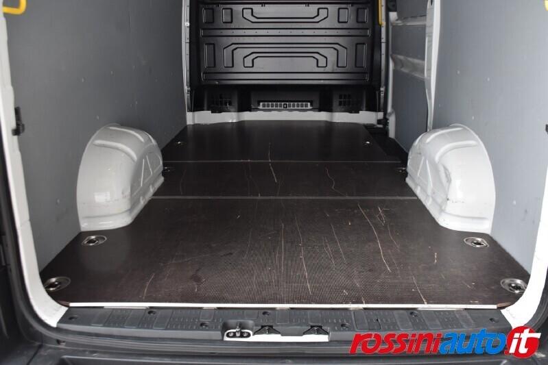 VOLKSWAGEN CRAFTER 30Q 2.0 TDI 140 CV L3H3 LOGISTIC + CRUISE + REARVI