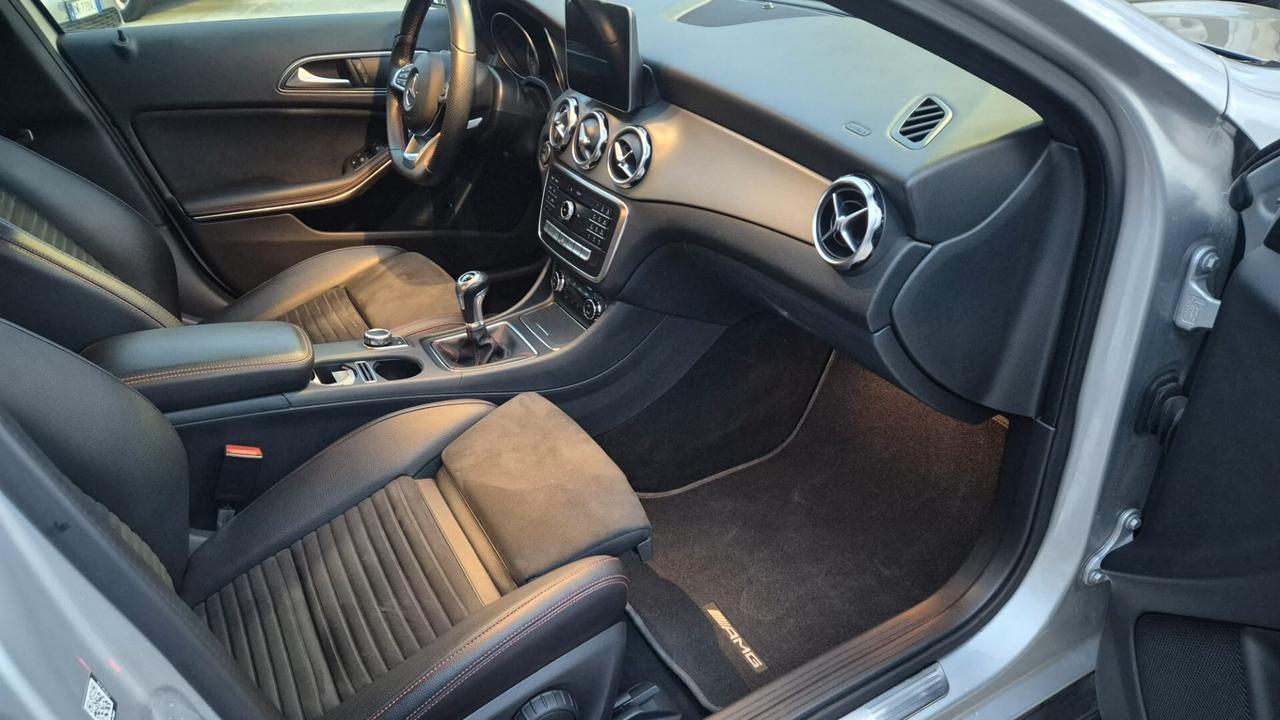 Mercedes-benz CLA 180 d Premium