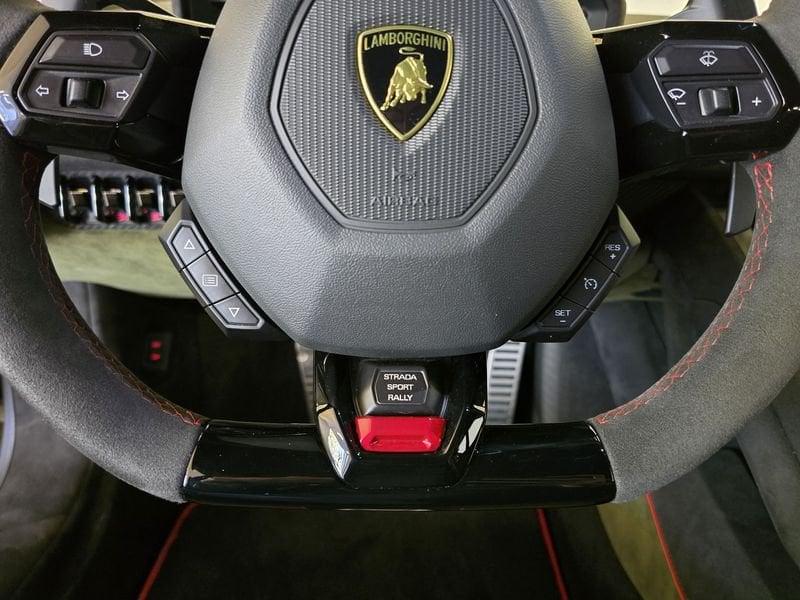 Lamborghini Huracan Sterrato Sterrato