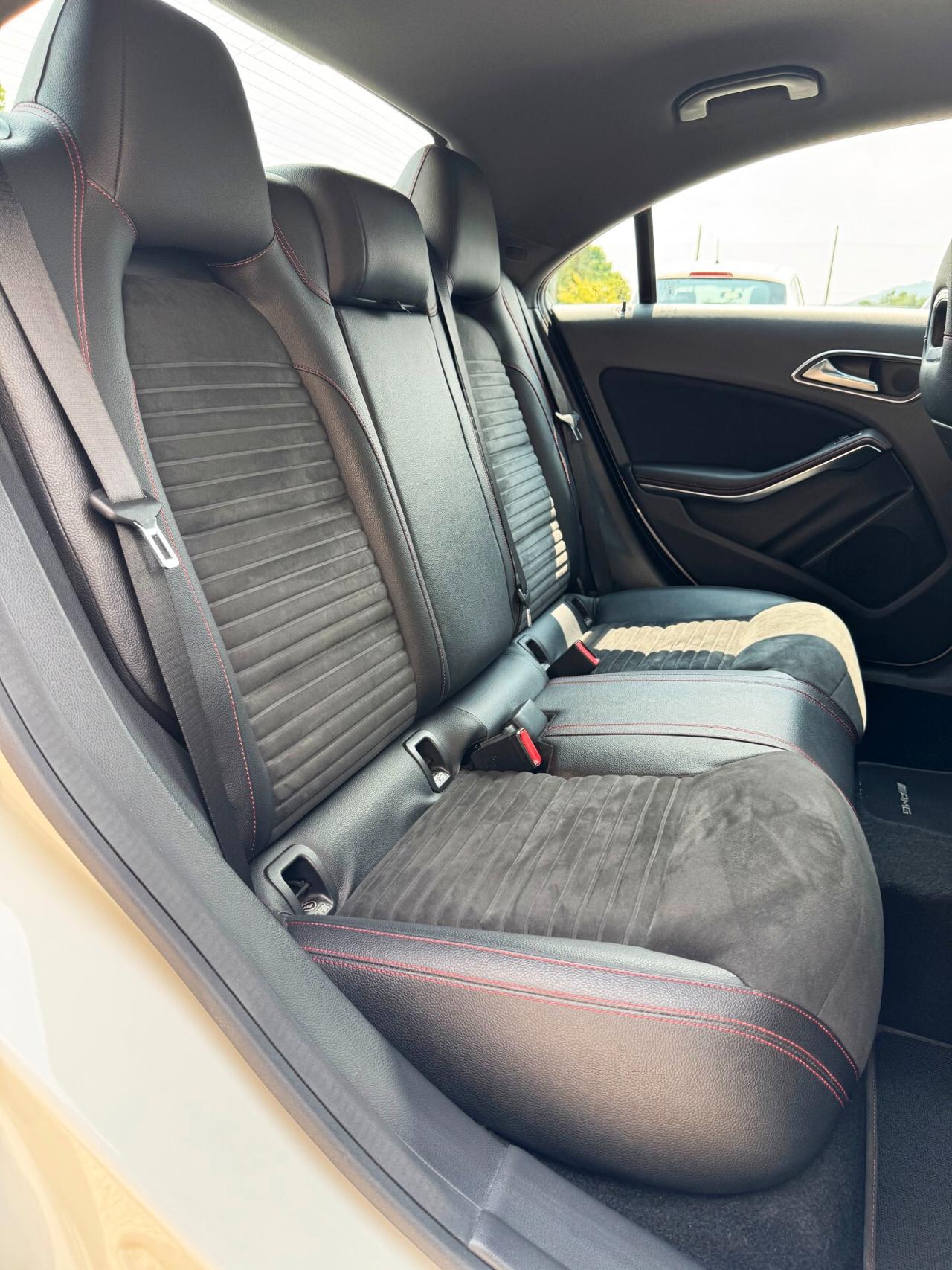Mercedes-benz CLA 220 CDI Premium 170cv | TAGLIANDI MERCEDES