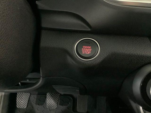 KIA Stonic 1.0 T-GDi 100 CV MHEV MT Black Edition