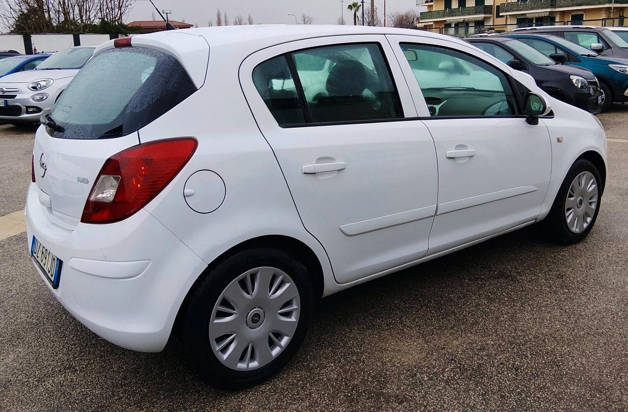 Opel Corsa 1.2 GPL