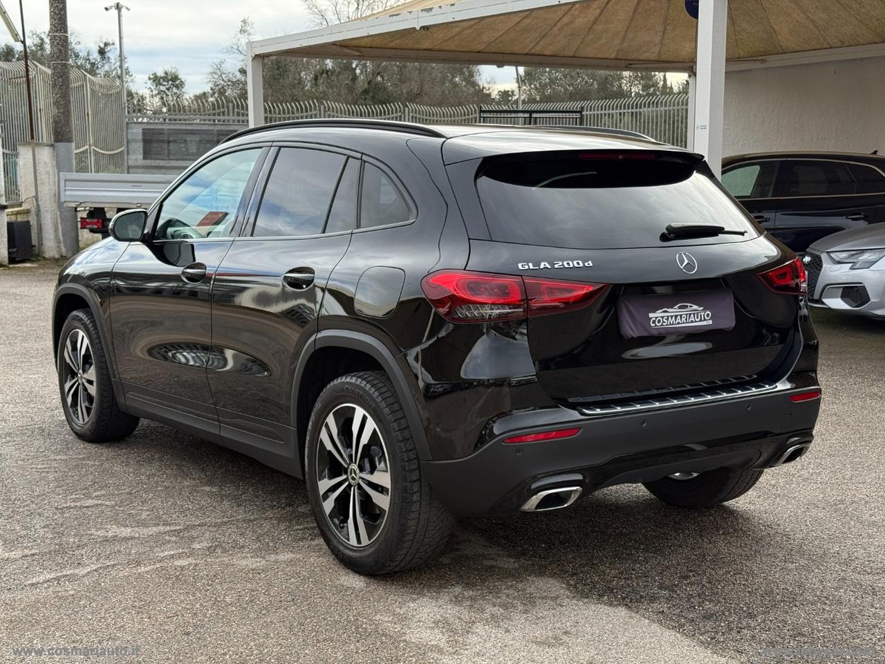 MERCEDES-BENZ GLA 200 d Automatic Sport Plus