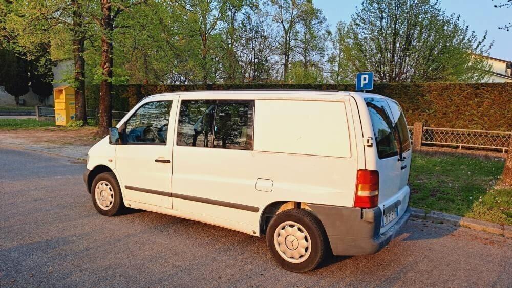 Mercedes-benz Vito 110 CDI vettura 6 posti