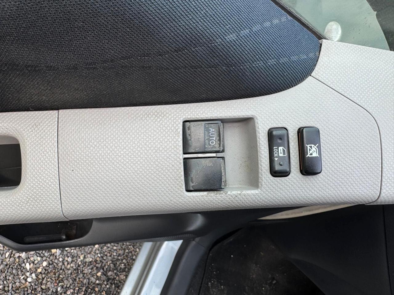 Toyota Yaris 1.0 5 porte Sol