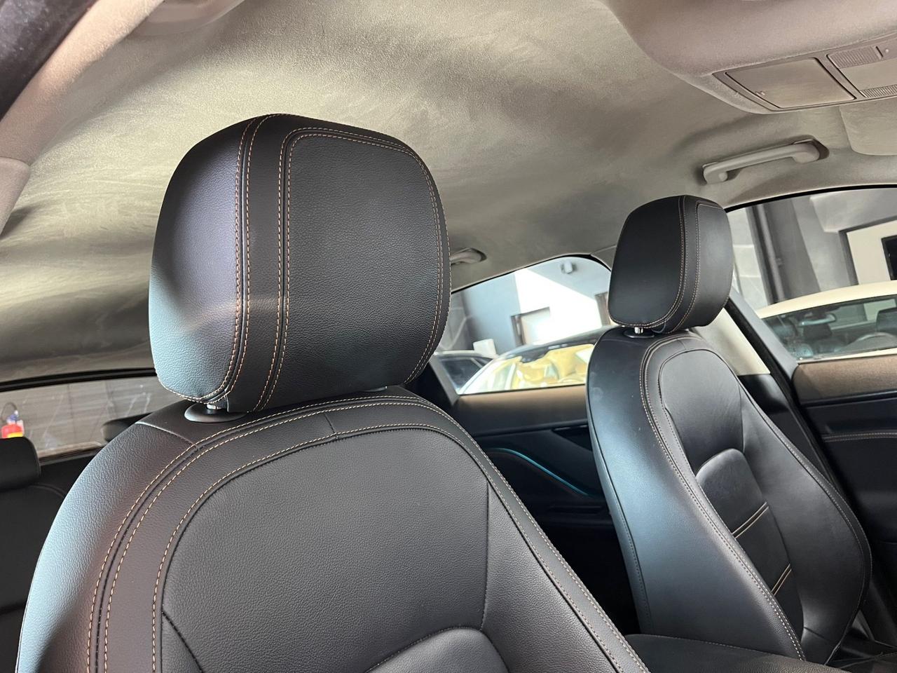 Jaguar F-Pace 2.0 D 180 CV AWD aut.Portfolio