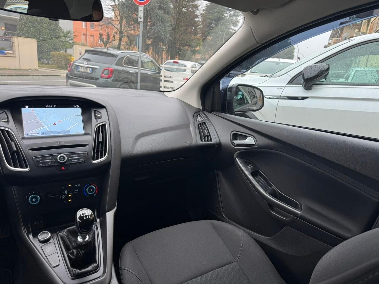 FORD FOCUS 1.5 TDCi 95cv TITANIUM NEOPAT