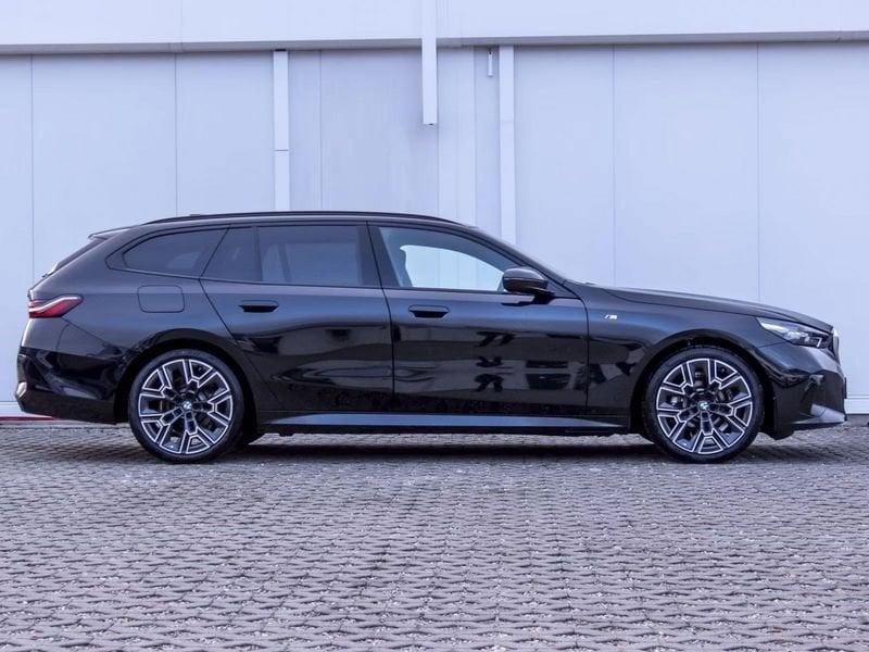 BMW Serie 5 520d 48V xDrive Touring Msport TETTO COCKPIT LED CAMERA