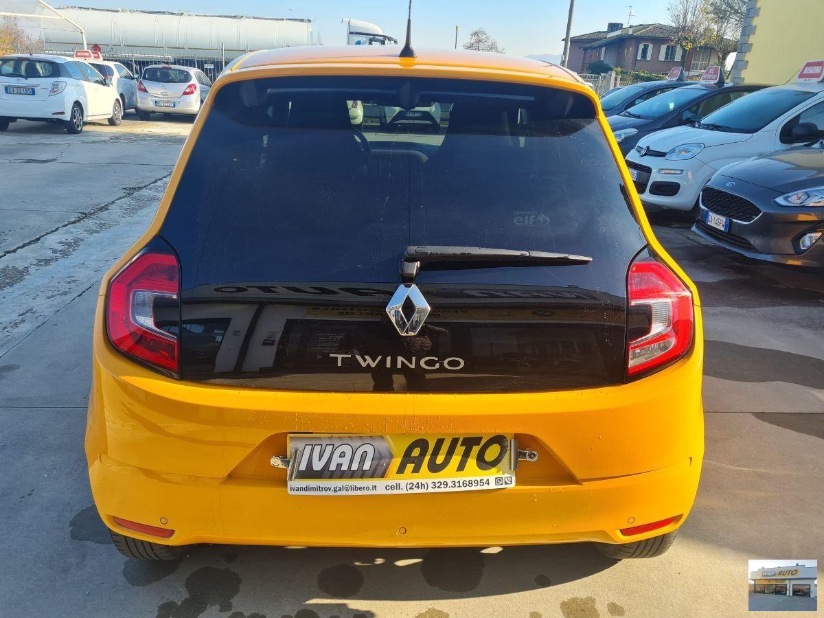 RENAULT Twingo Benzina-Euro 6D-Neopatentati-2019