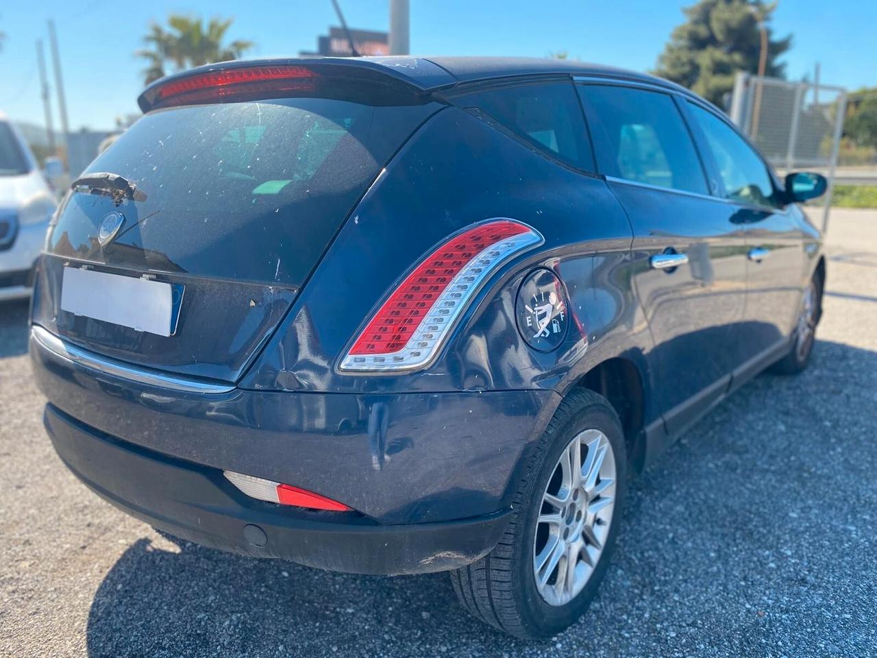Lancia Delta 1.6 MJT DPF Platino (CARROZZERIA E MECCANICA DA RIVEDERE,AUTO MARCIANTE )