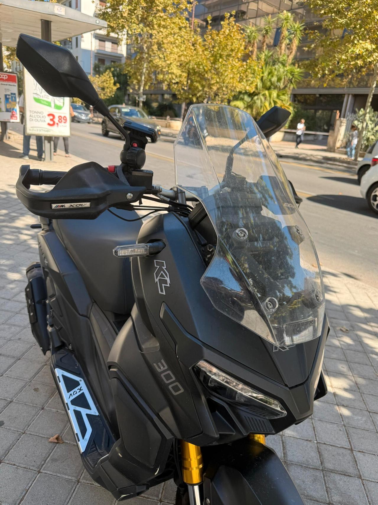Kl Brera x 300 ADV