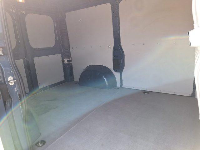PEUGEOT Boxer 330 2.2 BlueHDi 120 S&S PC-TM Furgone
