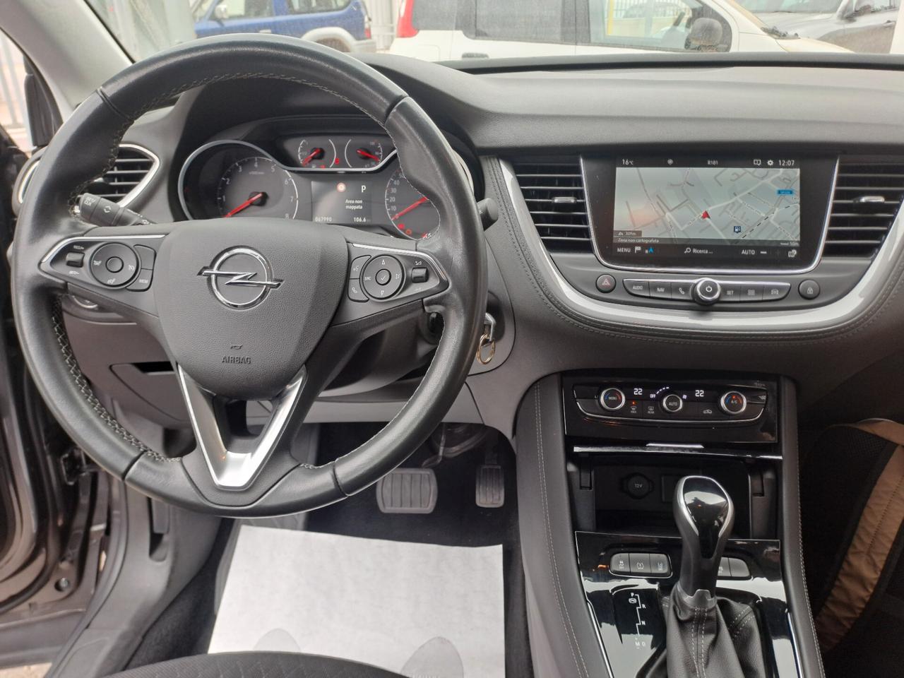 Opel Grandland X 1.5 diesel Ecotec Start&Stop aut. Business Ed.