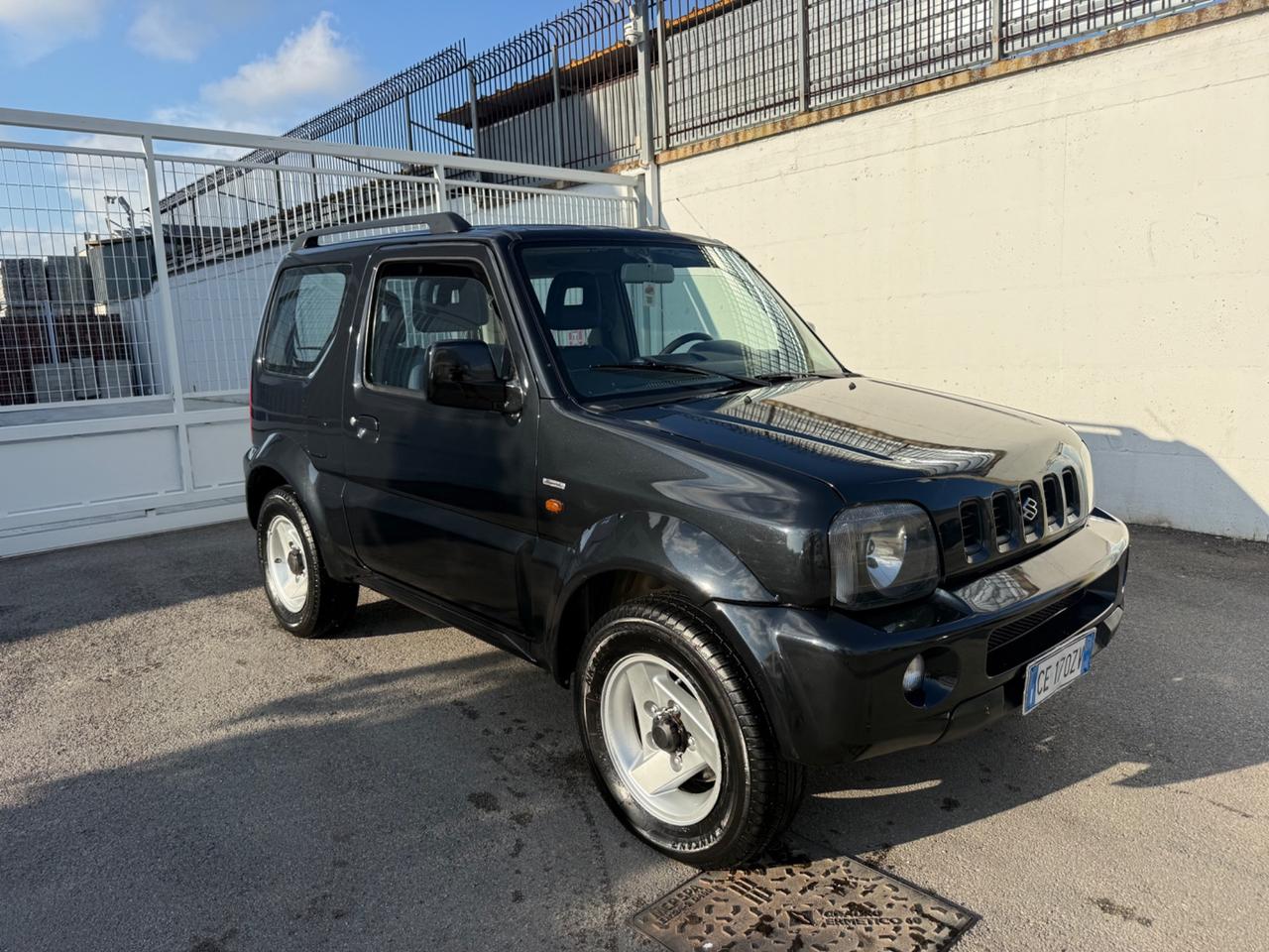 Suzuki Jimny 1.3i 16V cat 4WD JLX Special
