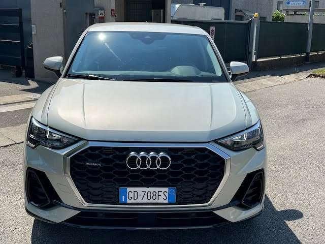 Audi Q3 Sportback 45 2.0 tfsi Business Plus quattro s-tro!