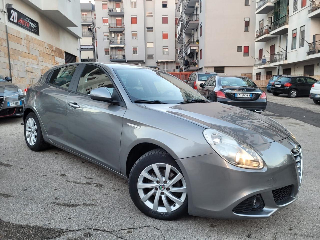 Alfa Romeo Giulietta 1.6 m.jet Distinctive * 2011 * Garantita 12 Mesi