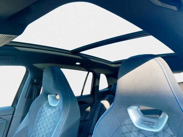 Volkswagen Tiguan 2.0 TDI R-LINE PLUS 4MOTION DSG(193CV) TETTO / 20 P MATRIX