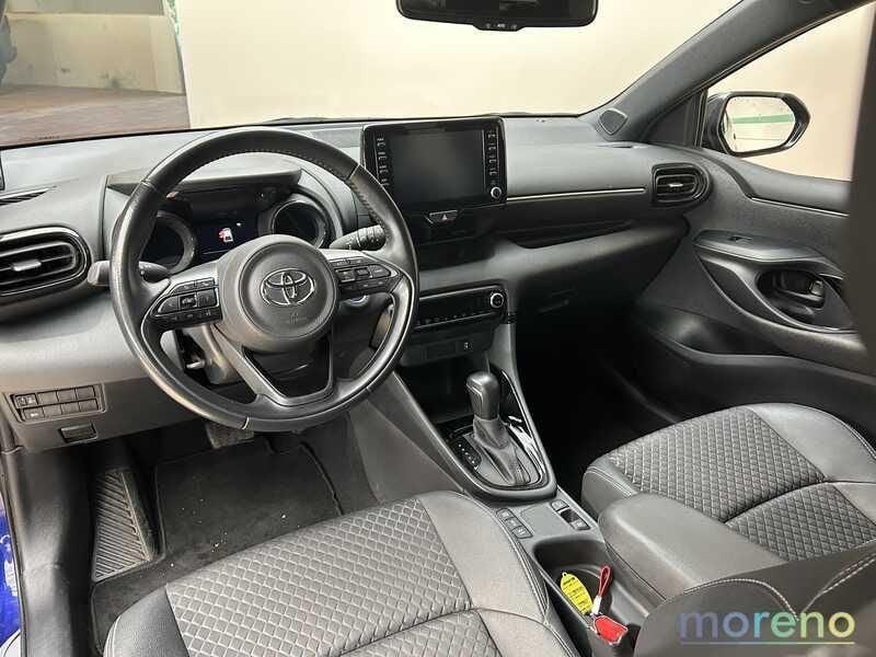 Toyota Yaris 1.5h Lounge