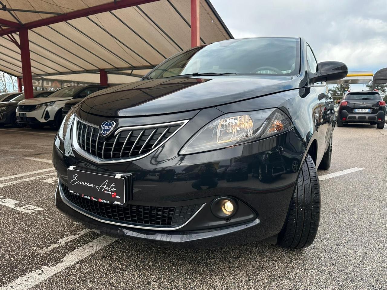 Lancia Ypsilon 1.0 FireFly 5 porte S&S Hybrid Gold