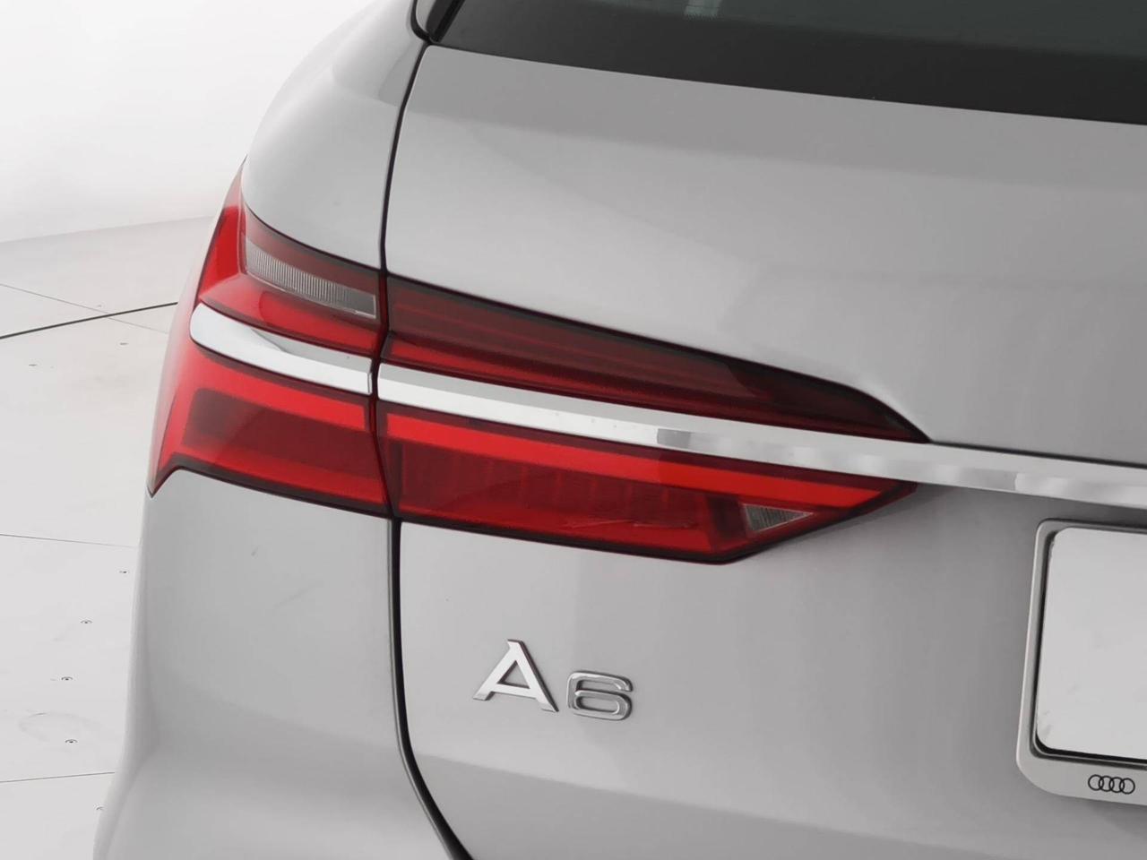 Audi A6 Avant 40 2.0 tdi mhev Business Sport 204cv