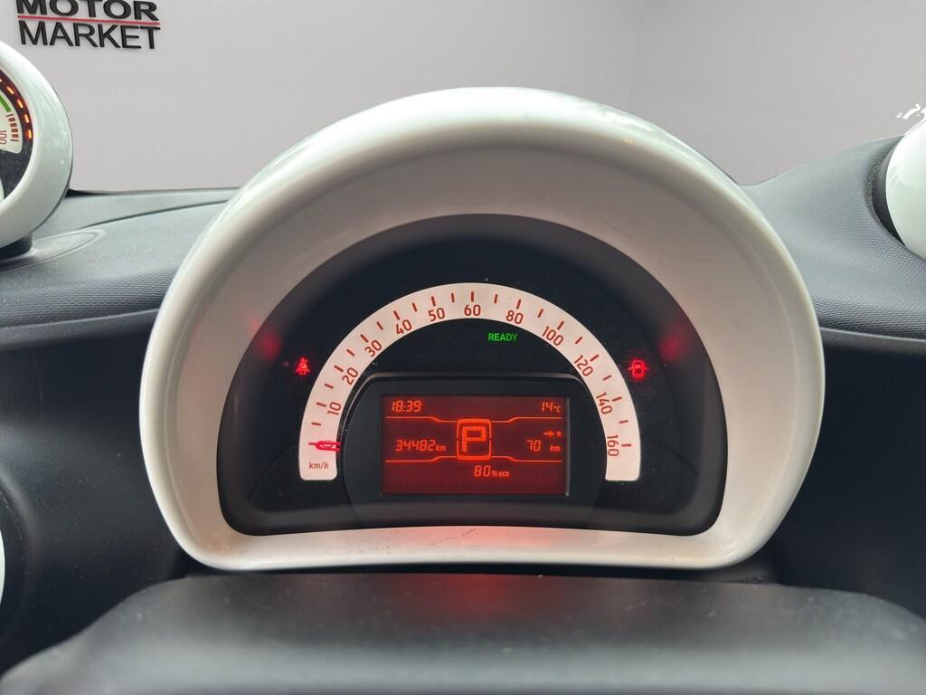 Smart fortwo EQ Pure
