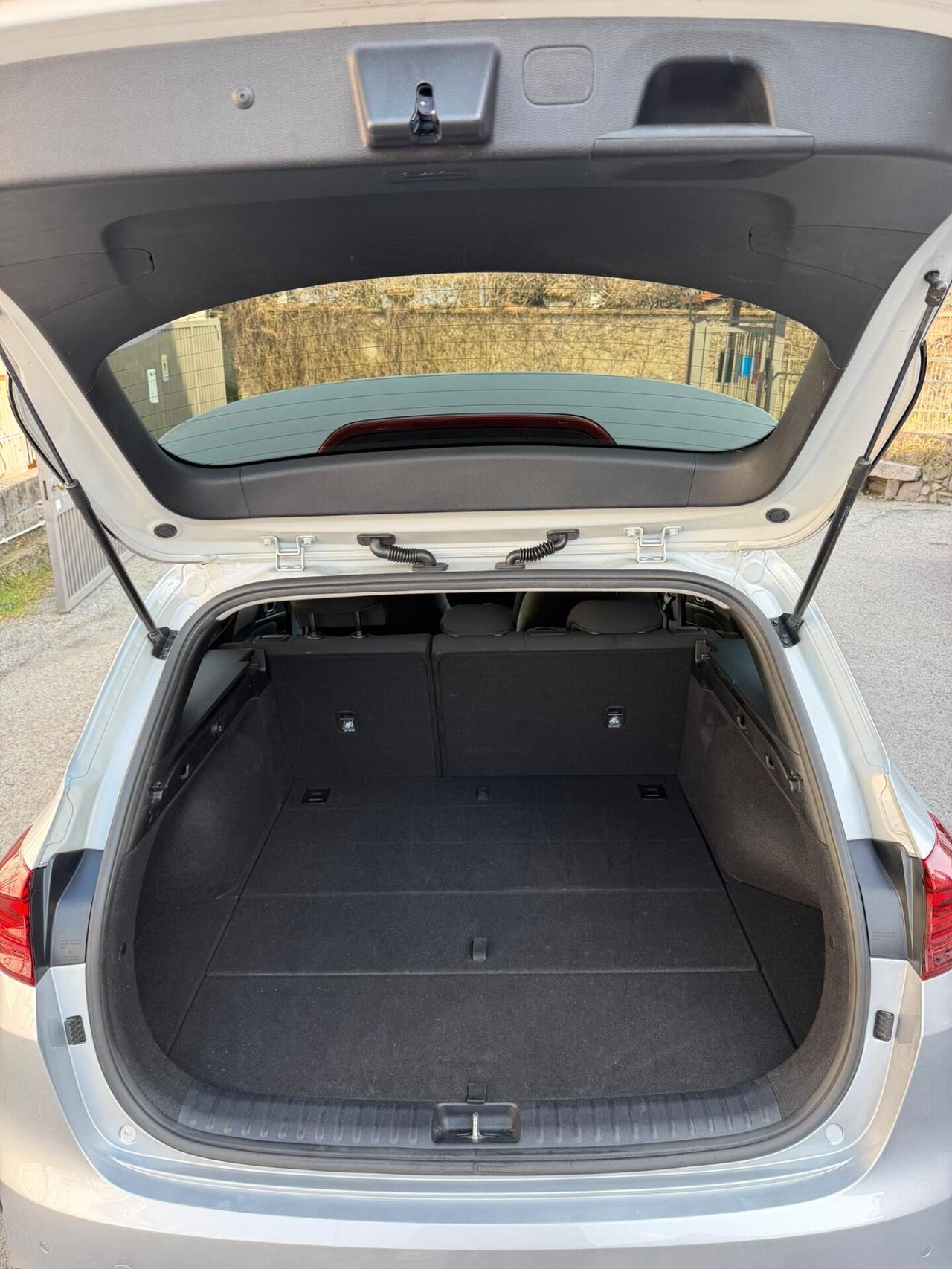 Kia Ceed MHEV DCT SW STYLE