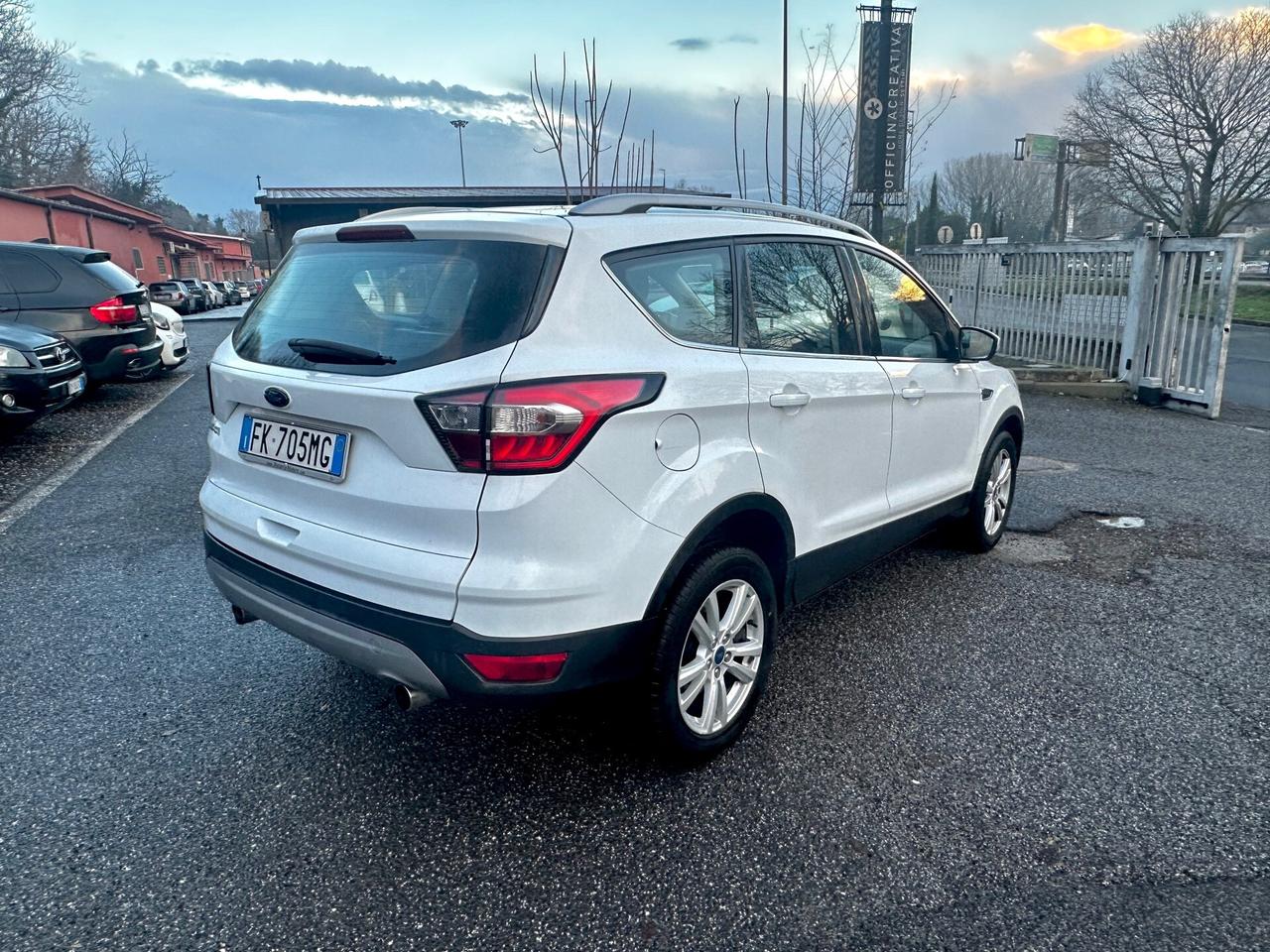 Ford Kuga 1.5 TDCI 120 CV S&S 2WD Titanium GARANZIA Permute e Rate