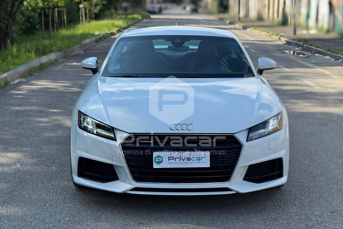 AUDI TT Coupé 2.0 TFSI quattro S tronic S line